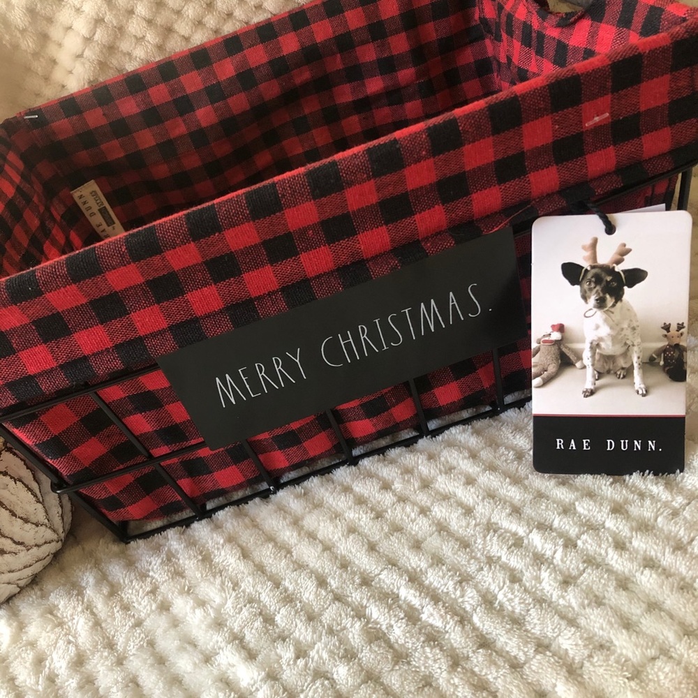 ❄️ Rae Dunn “Merry Christmas” Basket - Picture 2 of 5